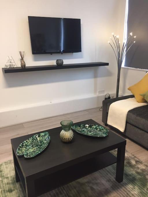 Appartamento A Charming 3 Bedroom Fit For Your Londra