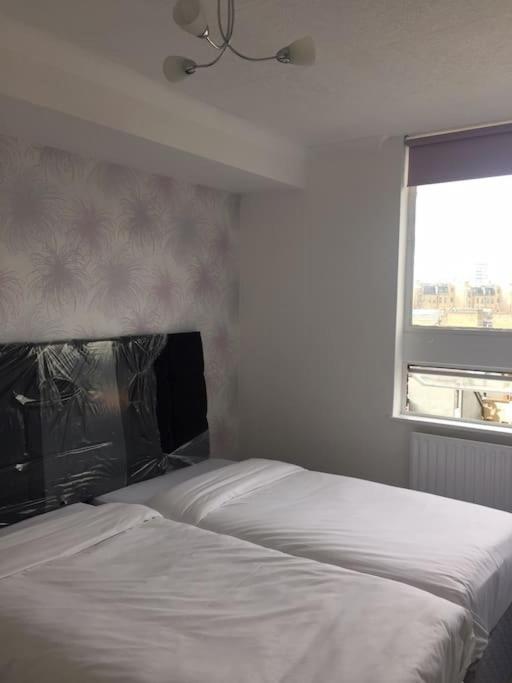 A Charming 3 Bedroom Fit For Your *
