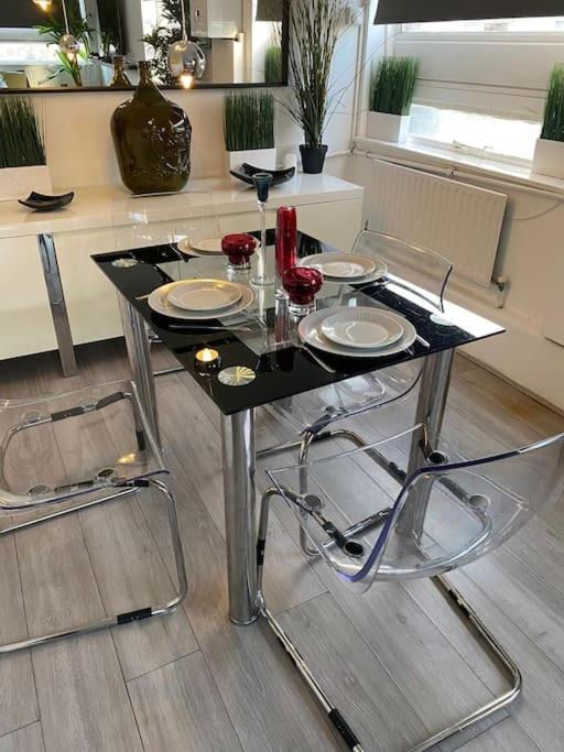A Charming 3 Bedroom Fit For Your Appartamento