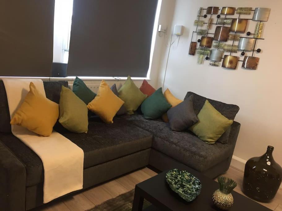 A Charming 3 Bedroom Fit For Your Appartamento *